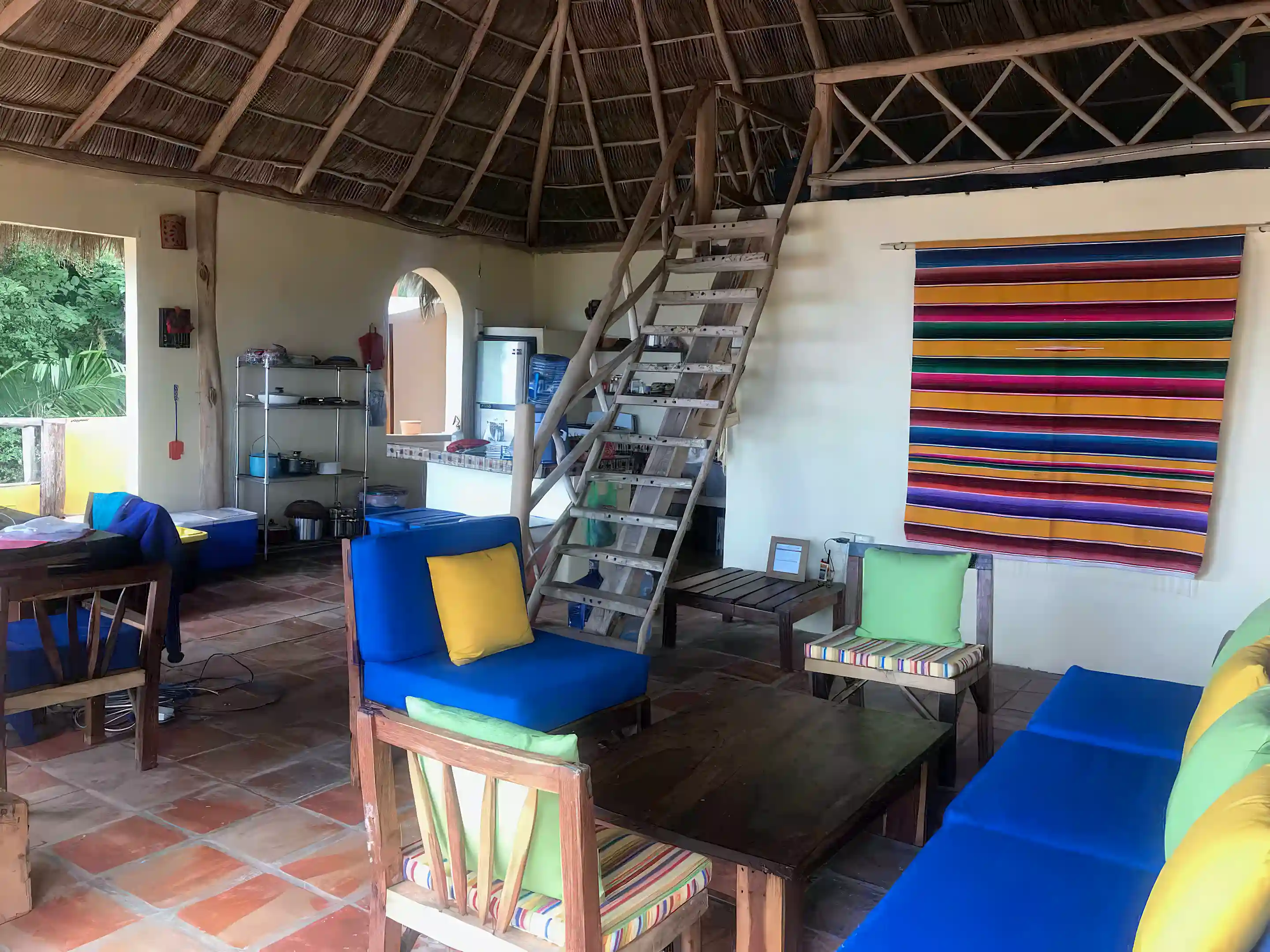 Curated visual reference: Fresh Look at Off Grid Beach Home For Sale And Rent In Los