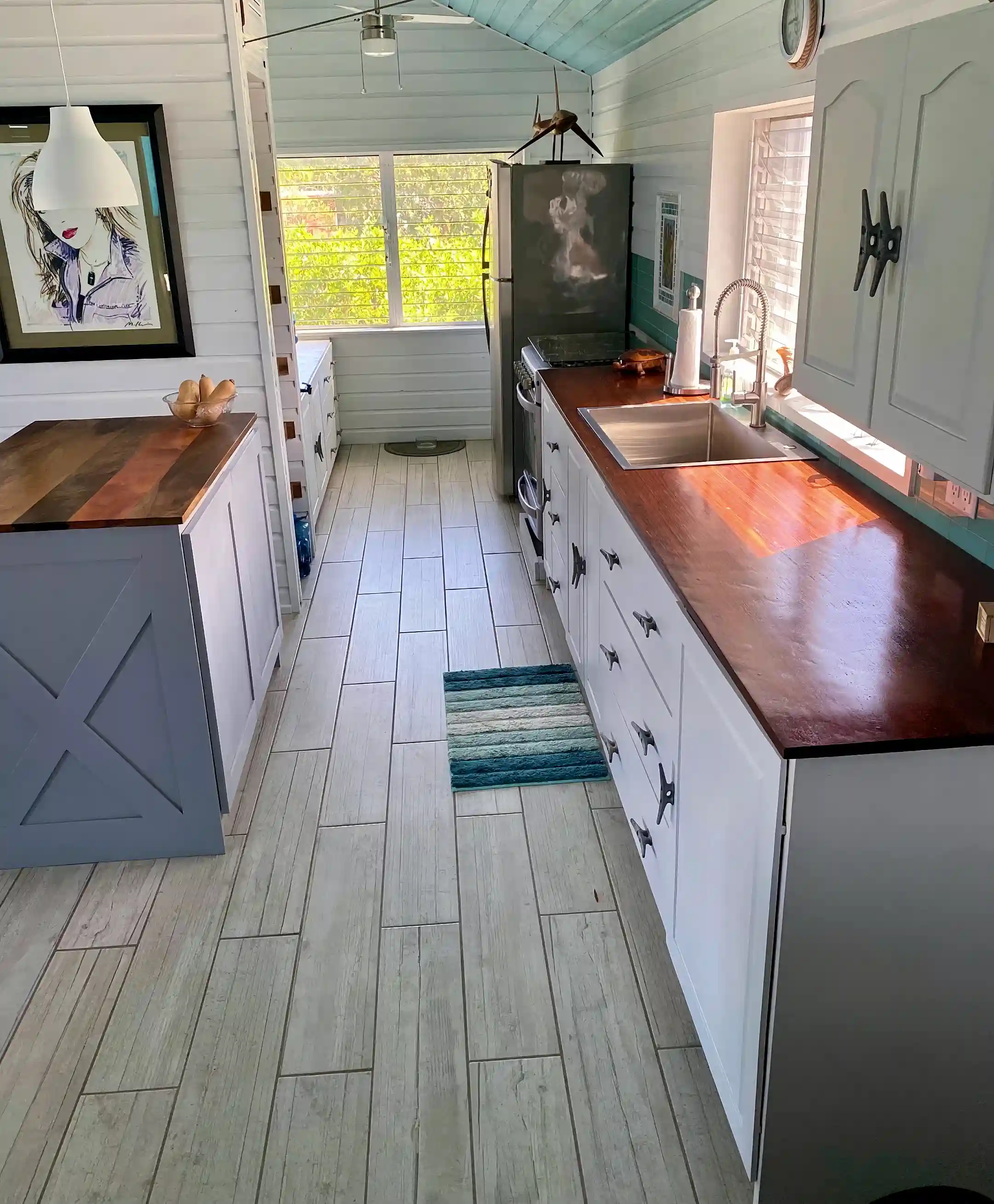 Beach House for Sale in N Front Street, Sarteneja Village, Corozal