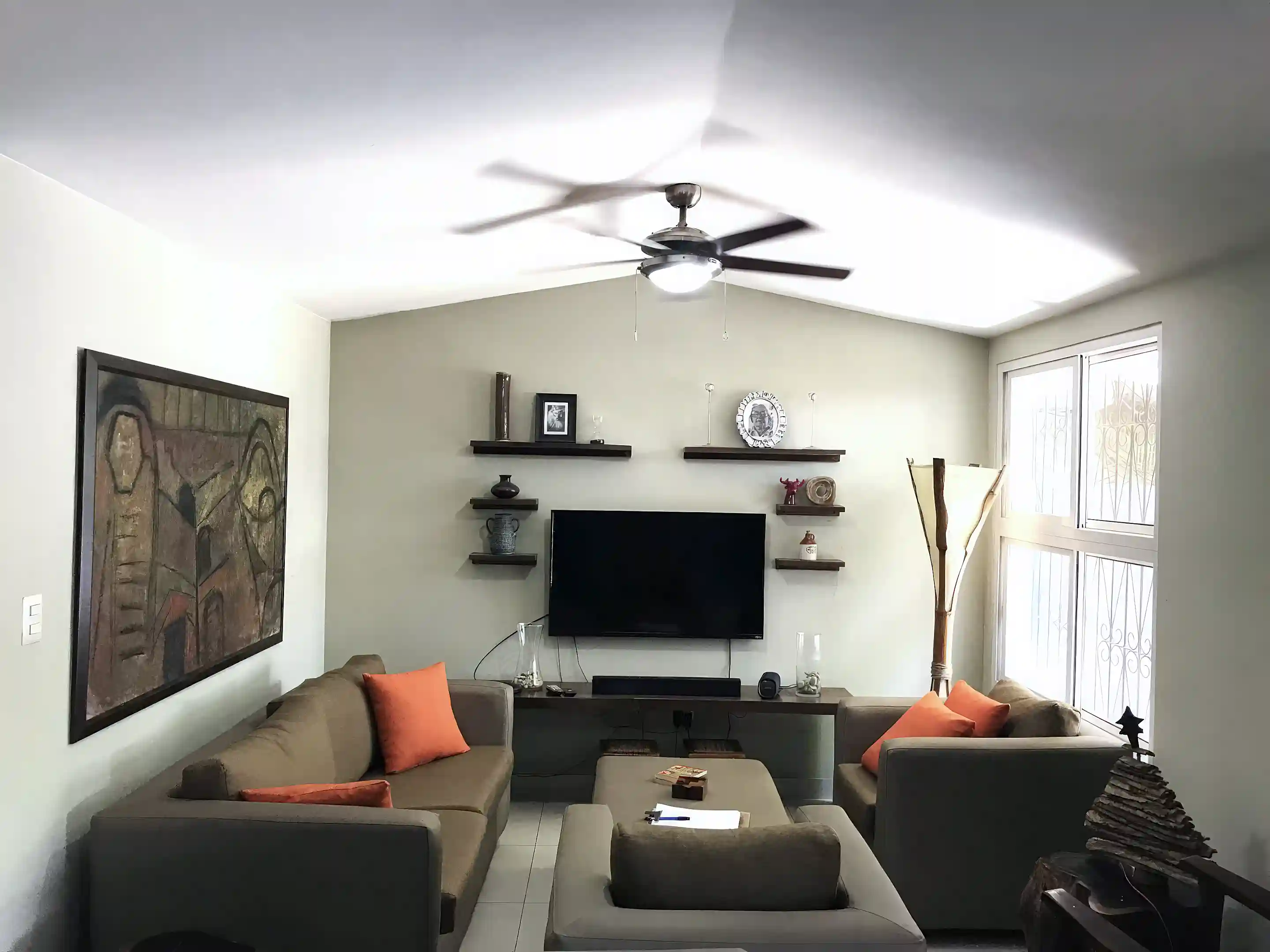 Main livingroom