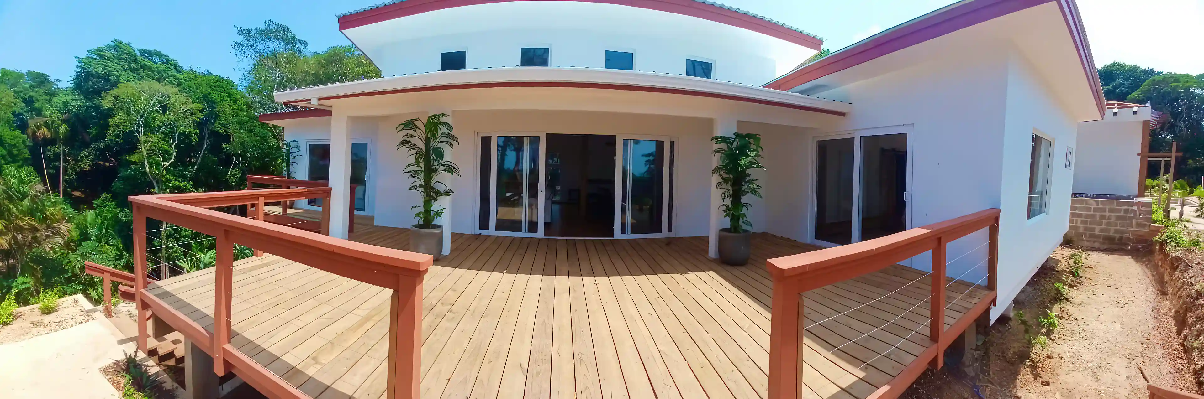 Beach House for Sale in Utila, Bay Islands, Honduras