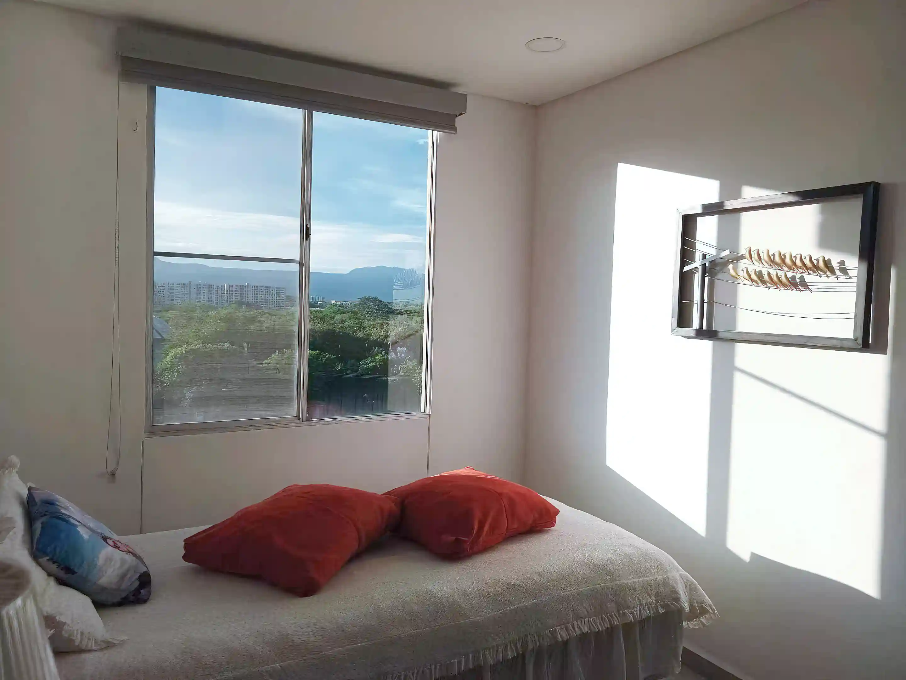 Secondary bedroom