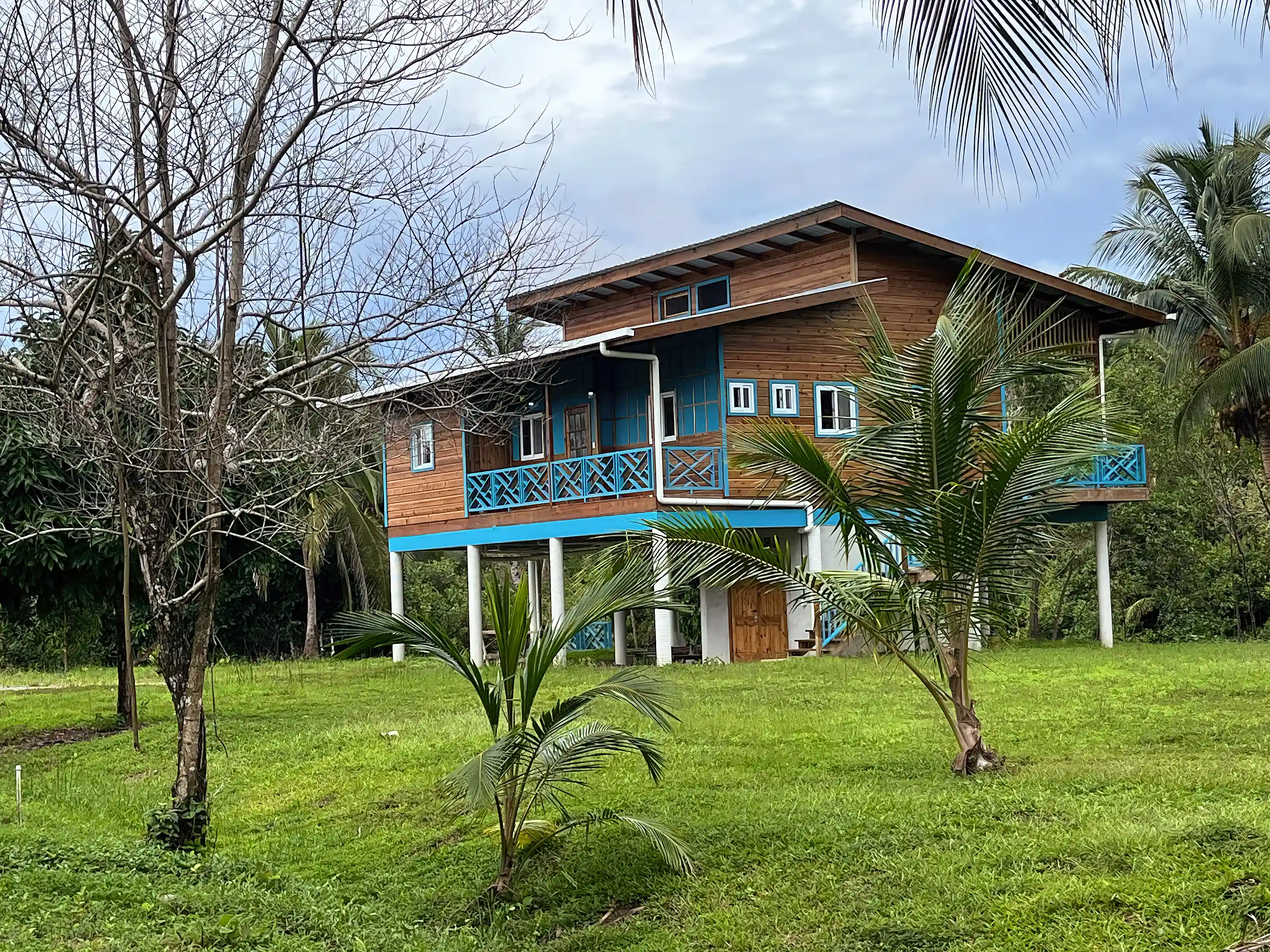 Rear view balcony with laundry room