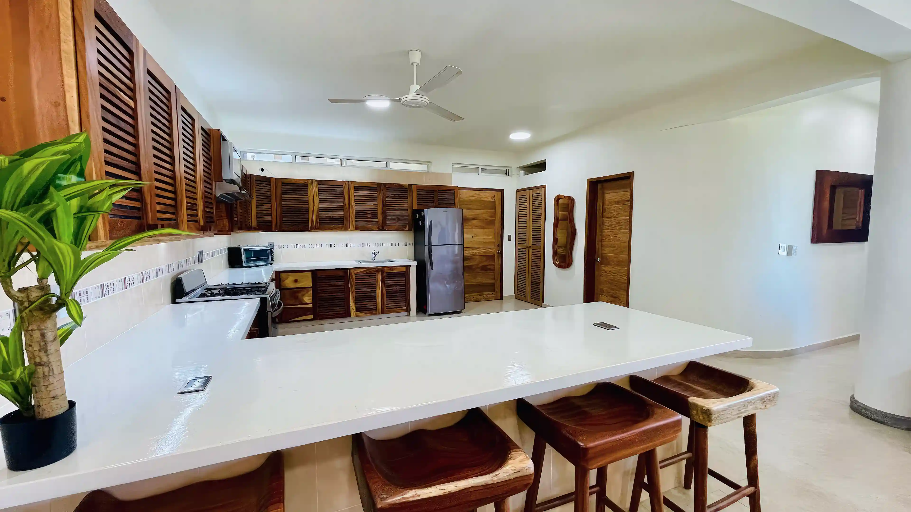 kitchen bar