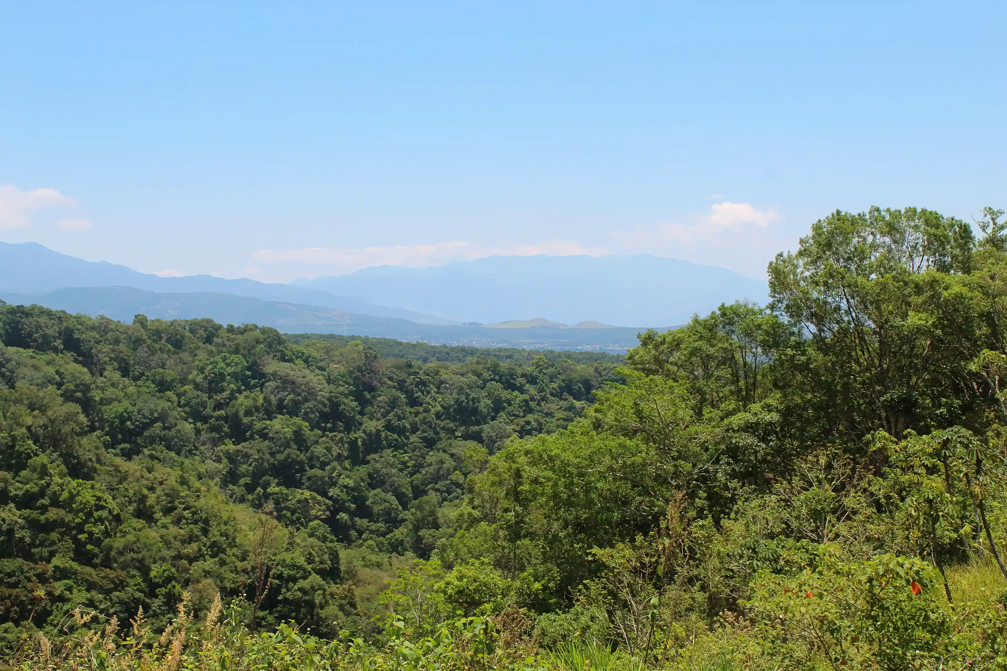Enchanting views of surrounding mountains and Volcan Baru