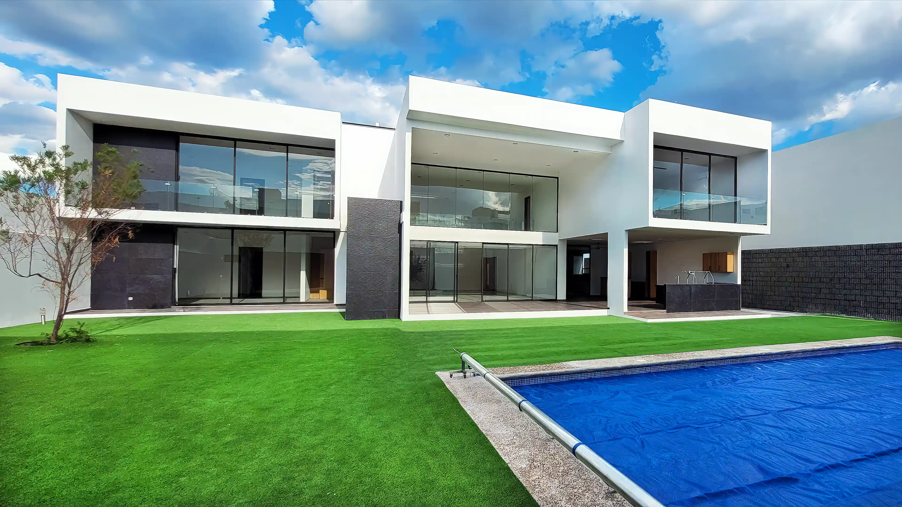 New Modern House for Sale in Circuito Balcones 202, Balcones De Juriquilla, Juriquilla, Queretaro, Mexico