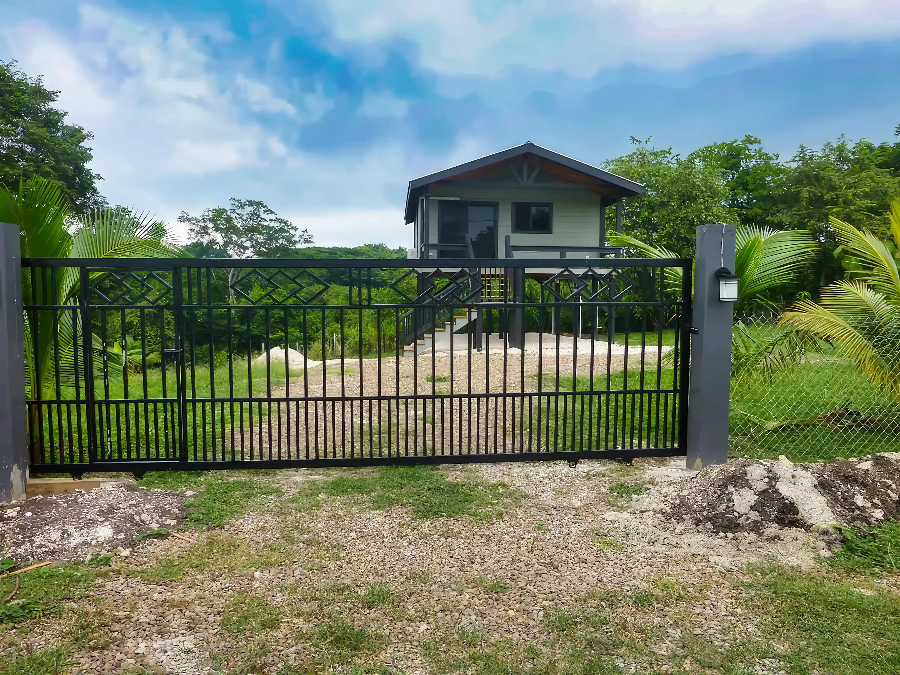 Two Bedroom Home For Sale In Duck Run II Spanish Lookout Cayo Belize two-bedroom-home-for-sale-in-duck-run-ii-spanish-lookout-cayo-belize