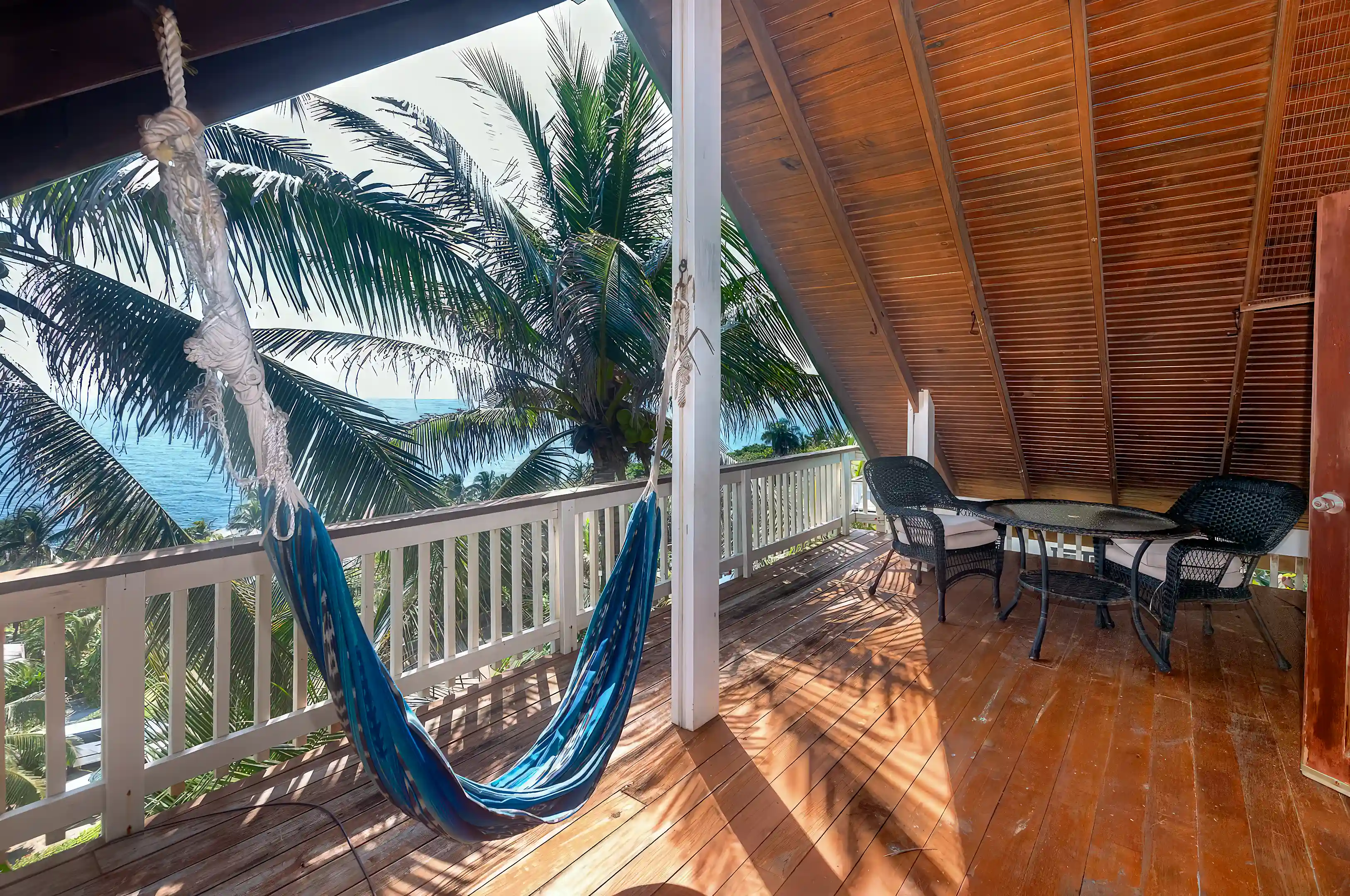 Home for Sale in Turtle Crossing, West Bay, Roatan, Bay Islands, Honduras