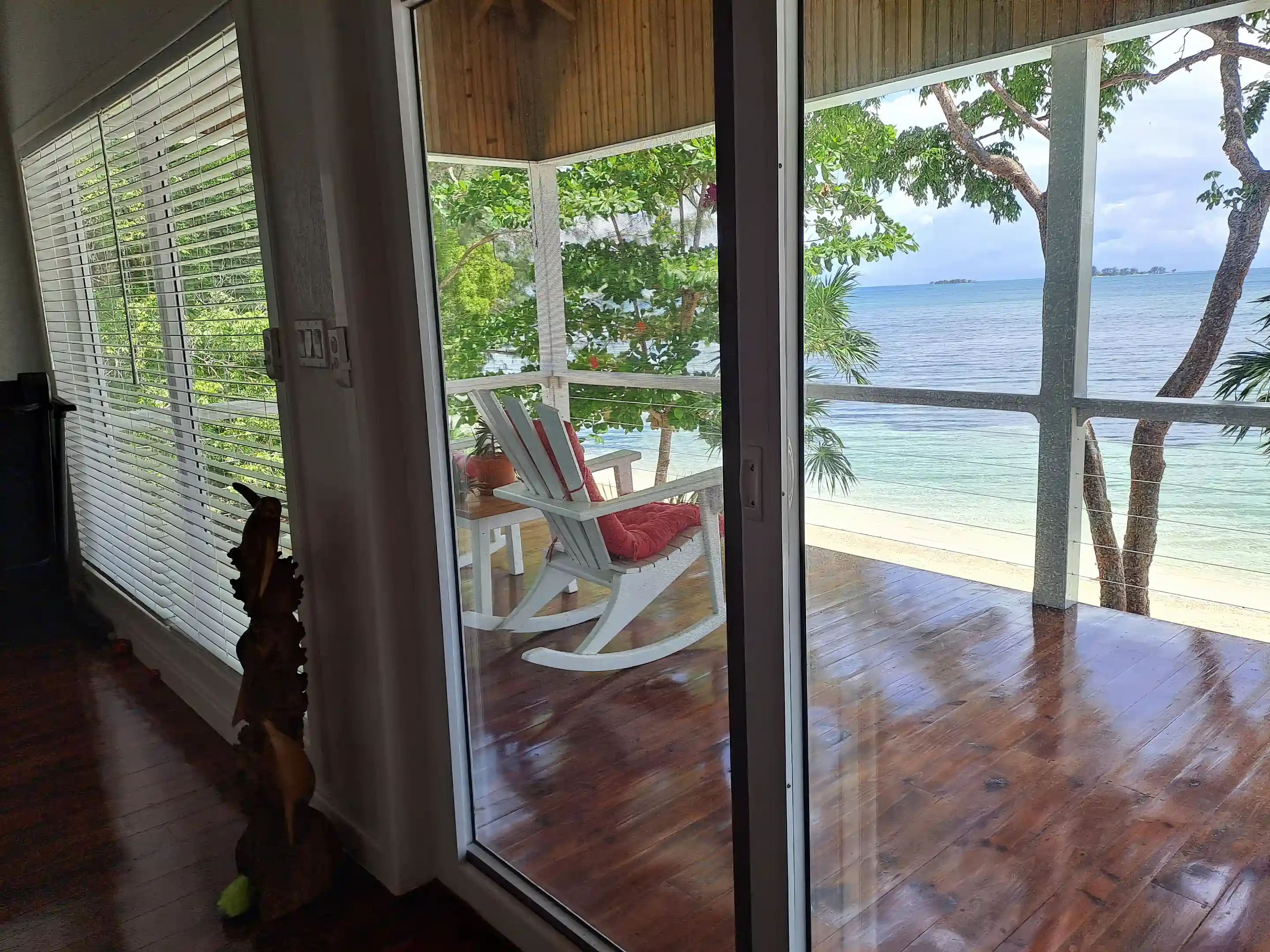 Photo inspiration: Visual Reference: Luxury Off Grid Beach House For Sale In Pine Point