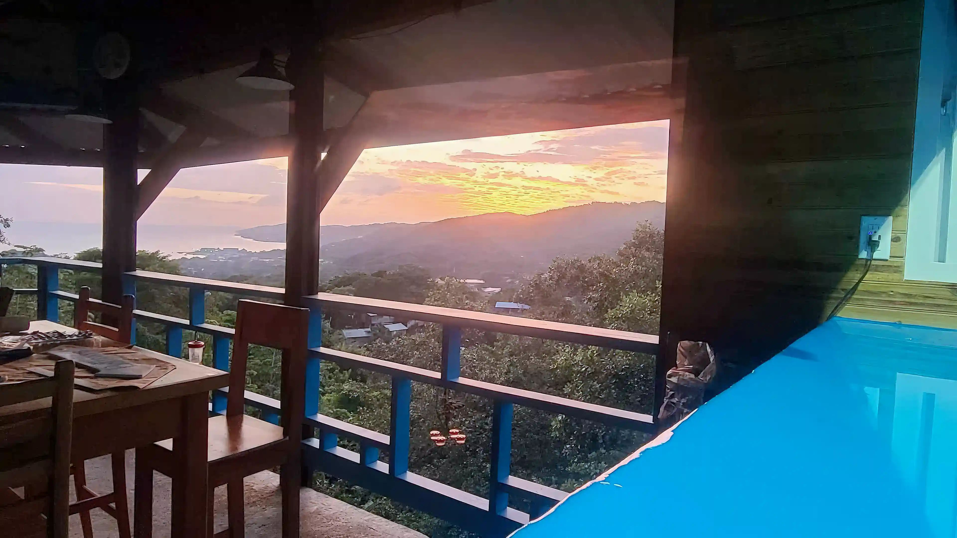 Business with Modern Apartment for Sale in Spanish Town Road, Coconut Garden, Roatan, Bay Islands, Honduras