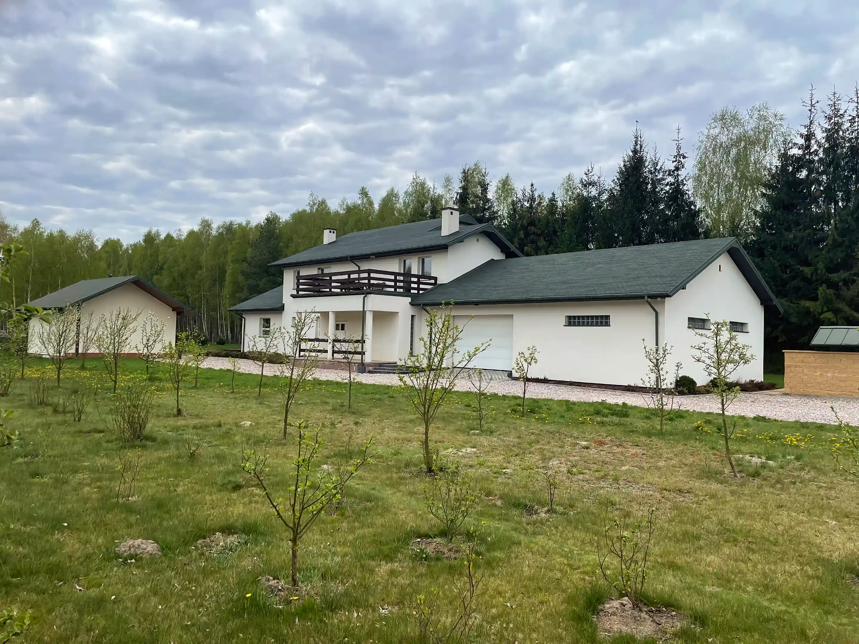residential and garage and auxiliary buildings