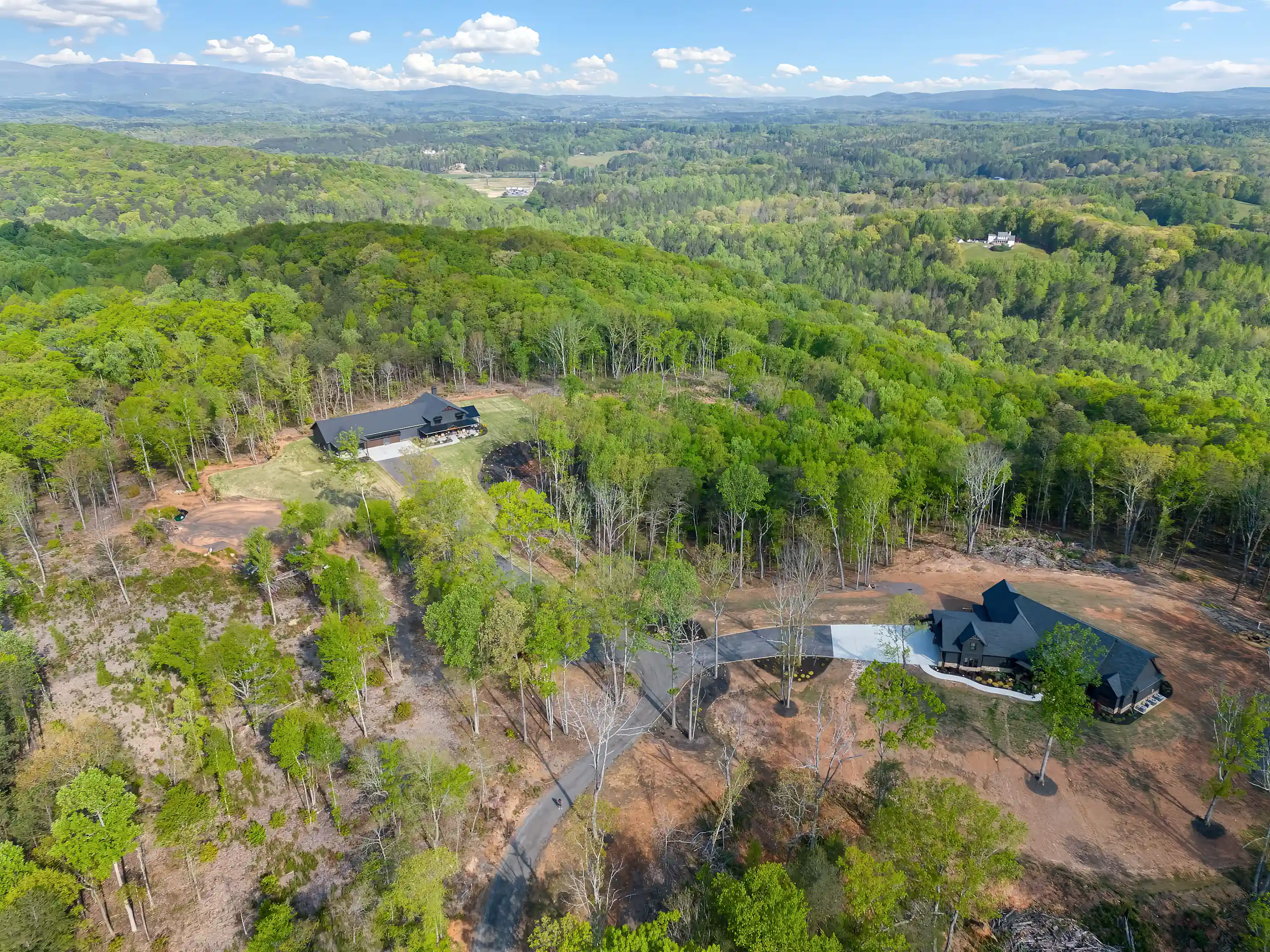 47.57 Acre Estate for Sale in Canton, Cherokee County, Georgia, USA