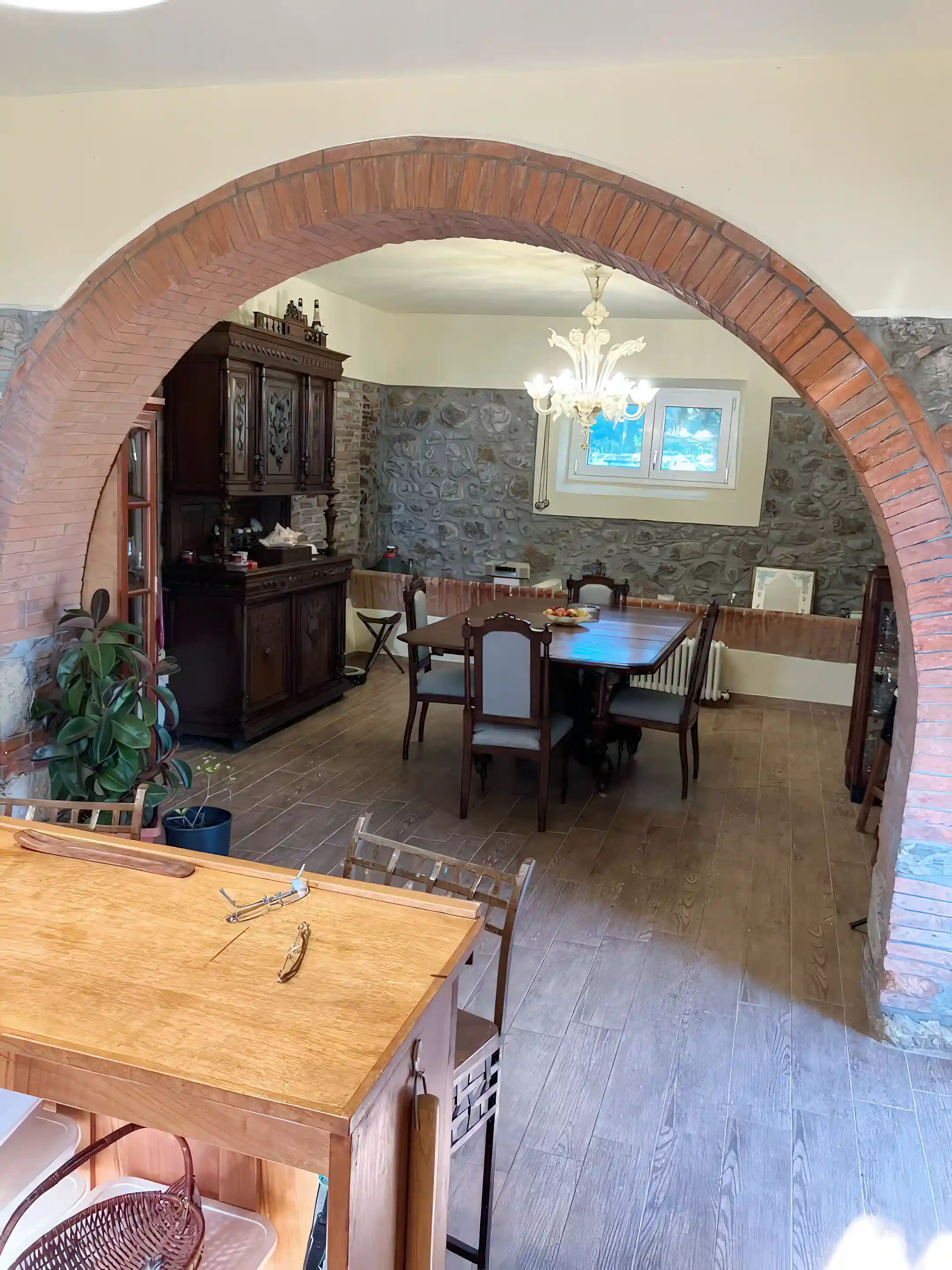 Dining room, downstairs