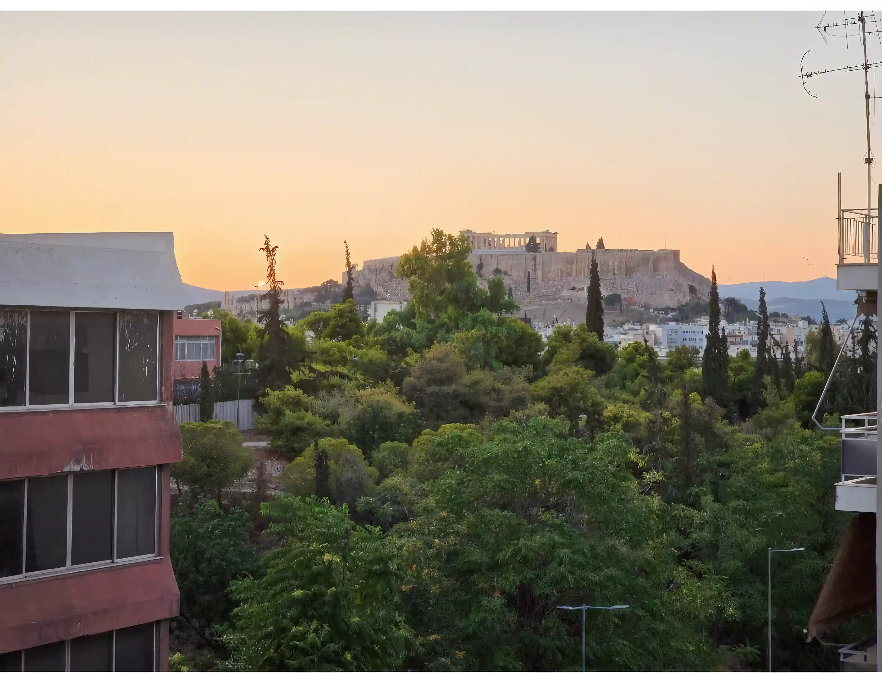 Unique Apartment for Sale in Leoforos Vouliagmeni's 81, Neos Kosmos, Athens, Nomarchia Athinas, Attica, Greece