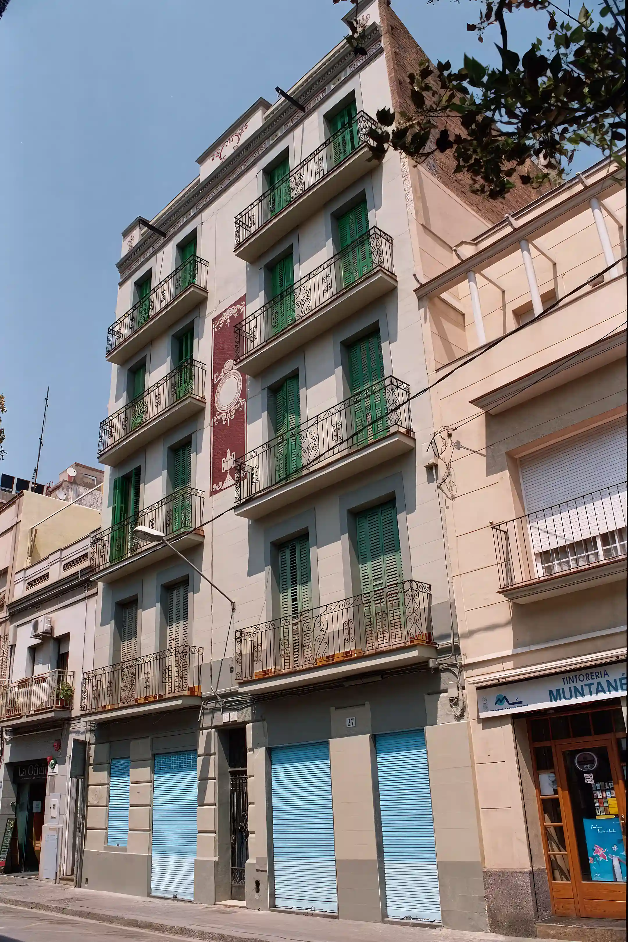 Condos for Sale in Both Streets, Roselles 24 26 32 34 Rossend Arús 25 27, Next to City Hall and Market, Centre, l'Hospitalet de Llobregat, Barcelona, Catalunya, Spain