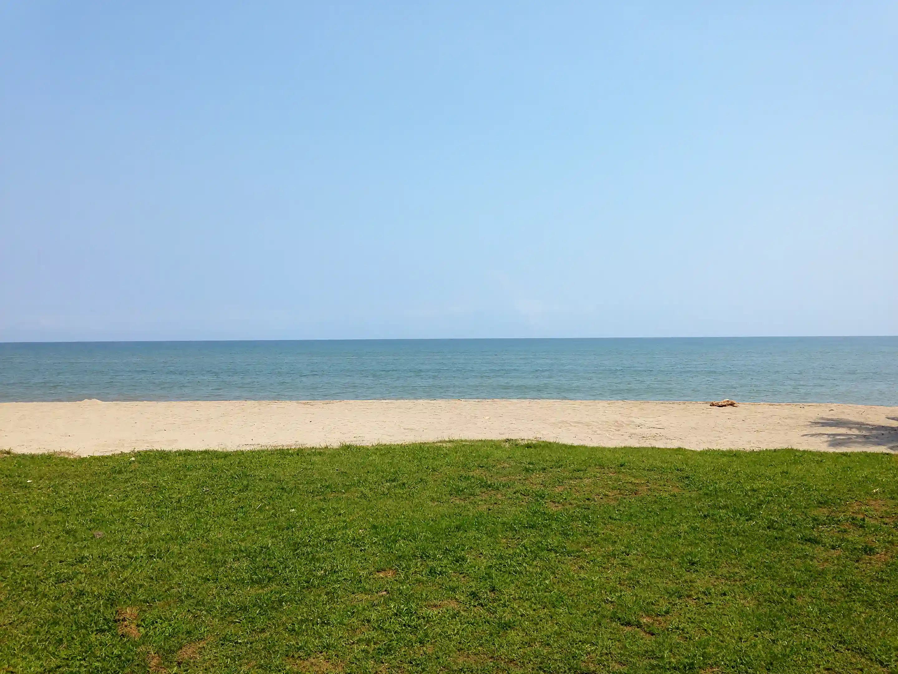 Beachfront ocean front real estate for sale La Ceiba Honduras...