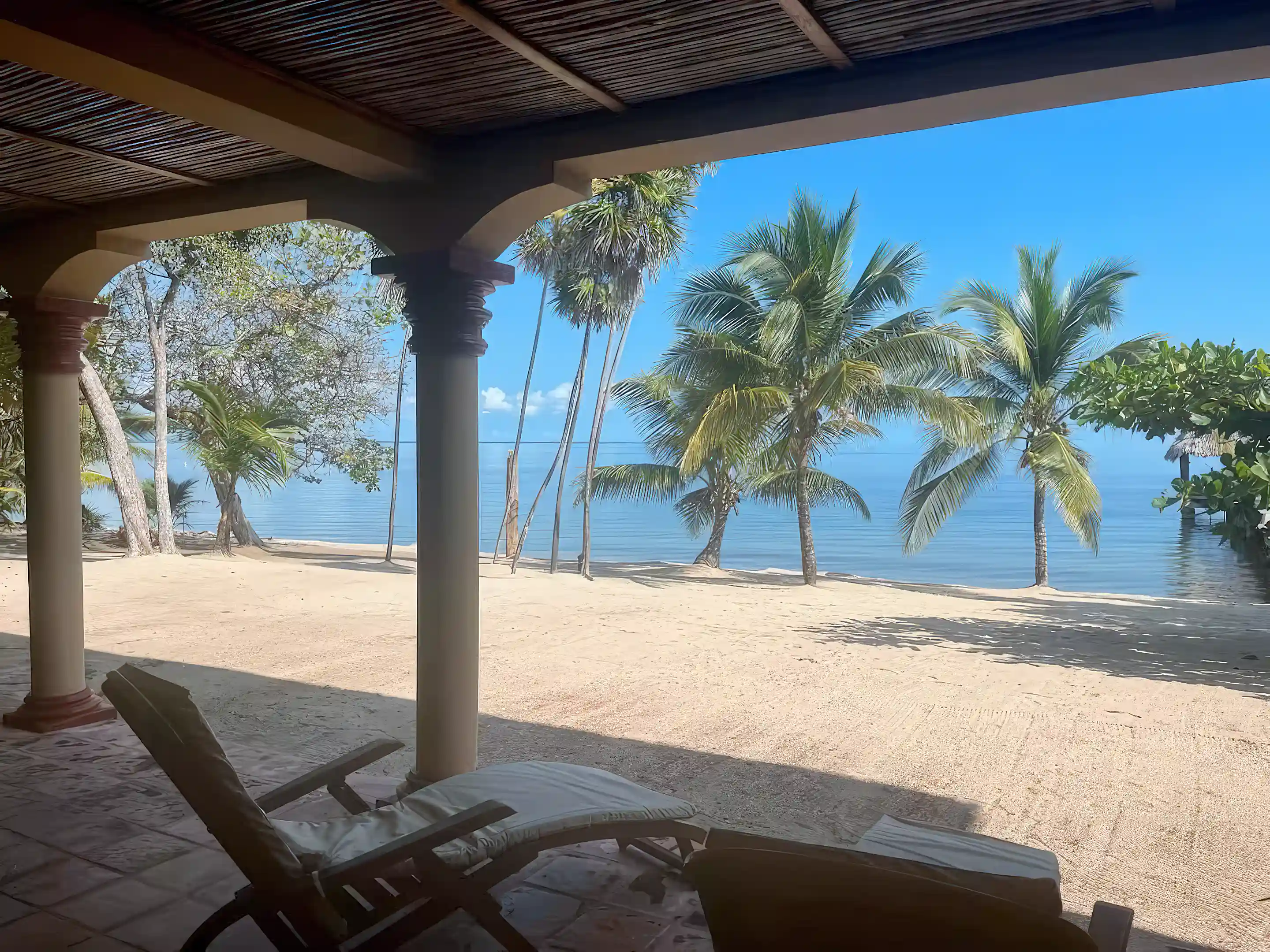 Downstairs deck walks out to beach