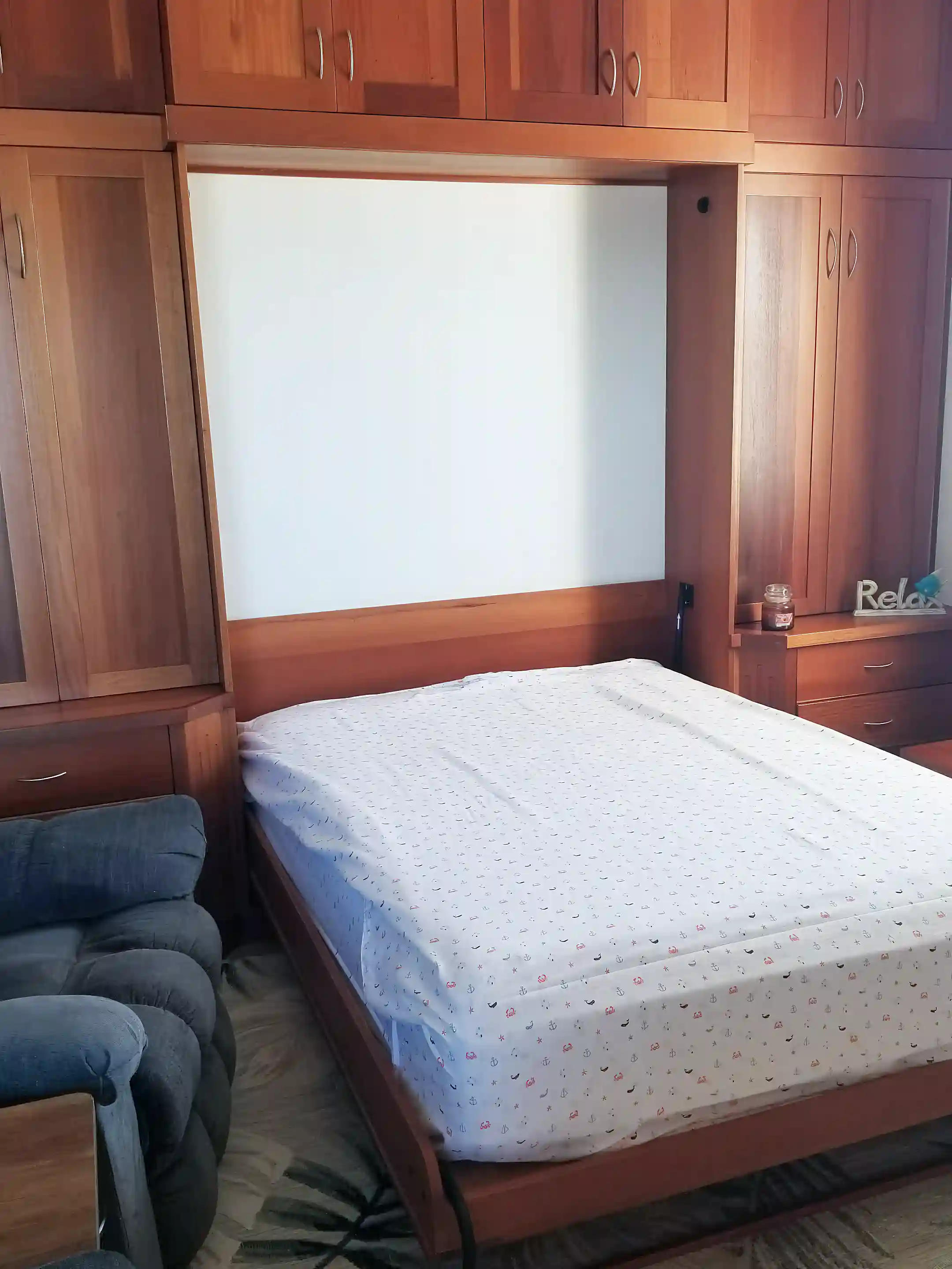 Murphy Bed
