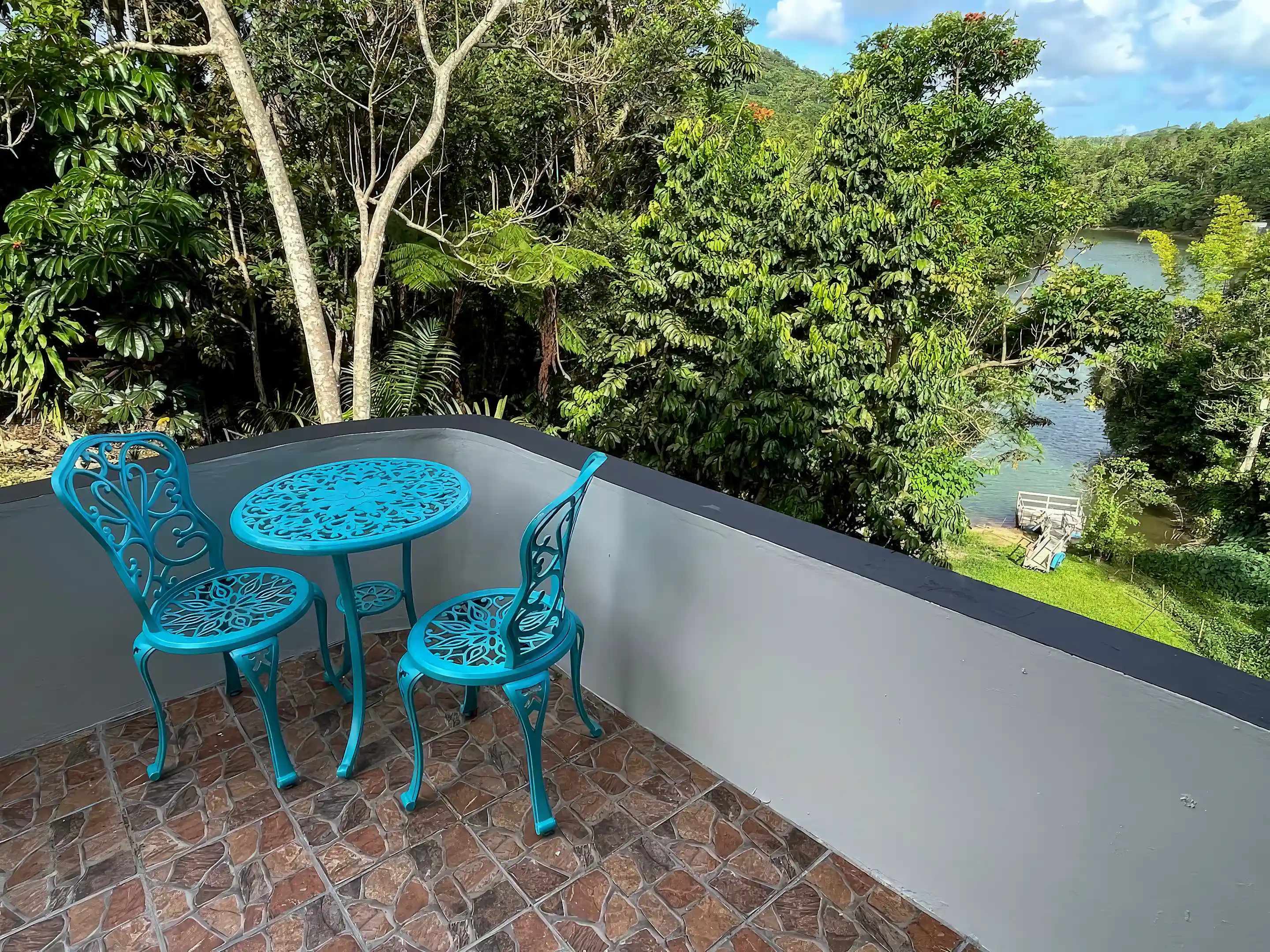 Ample open terrace with impressive views