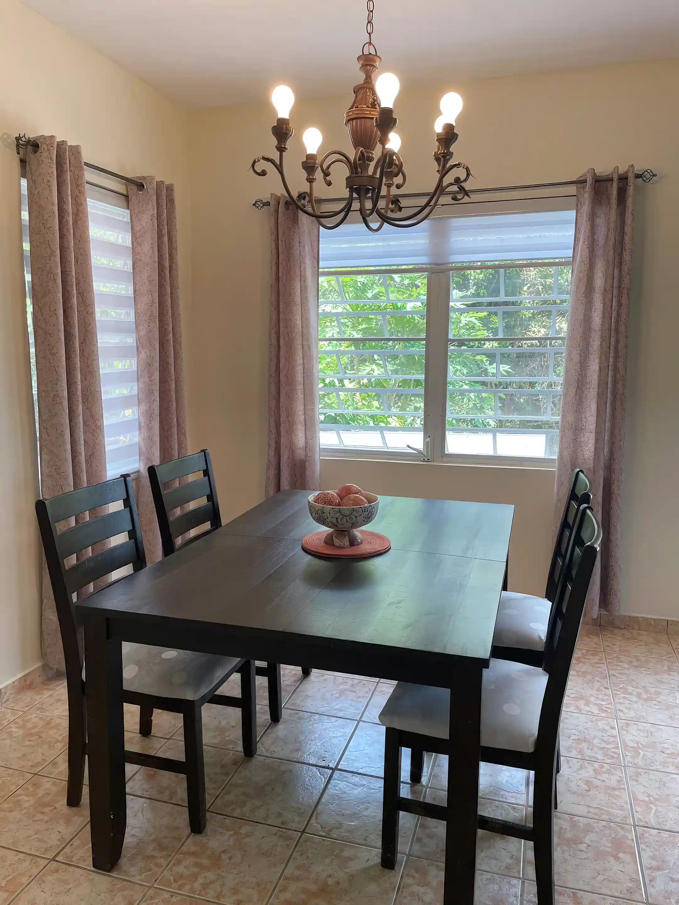 Dining table for 4 people