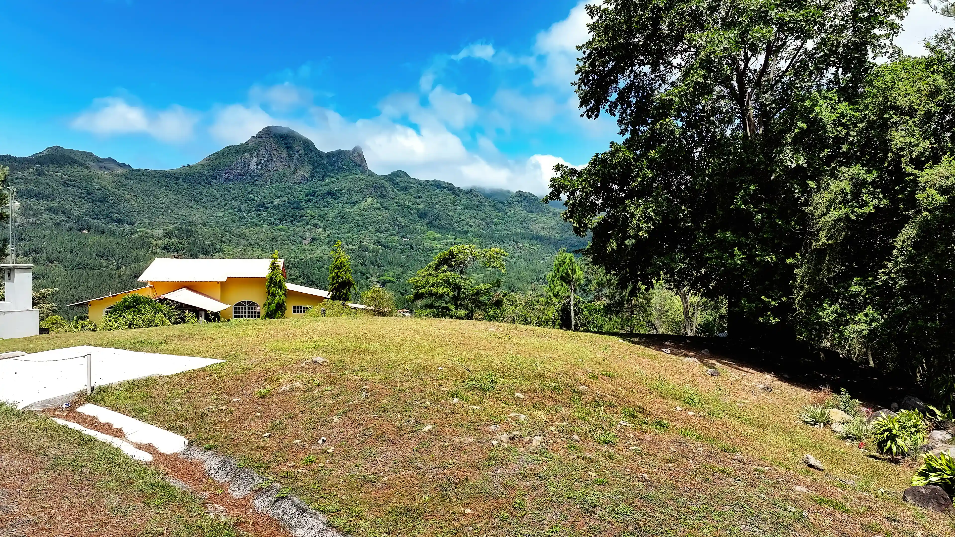 Mountain Retreat Lot for Sale in La Toscana, Castiglione, Altos Del Maria, Sora, Chame, Panama Oeste, Panama