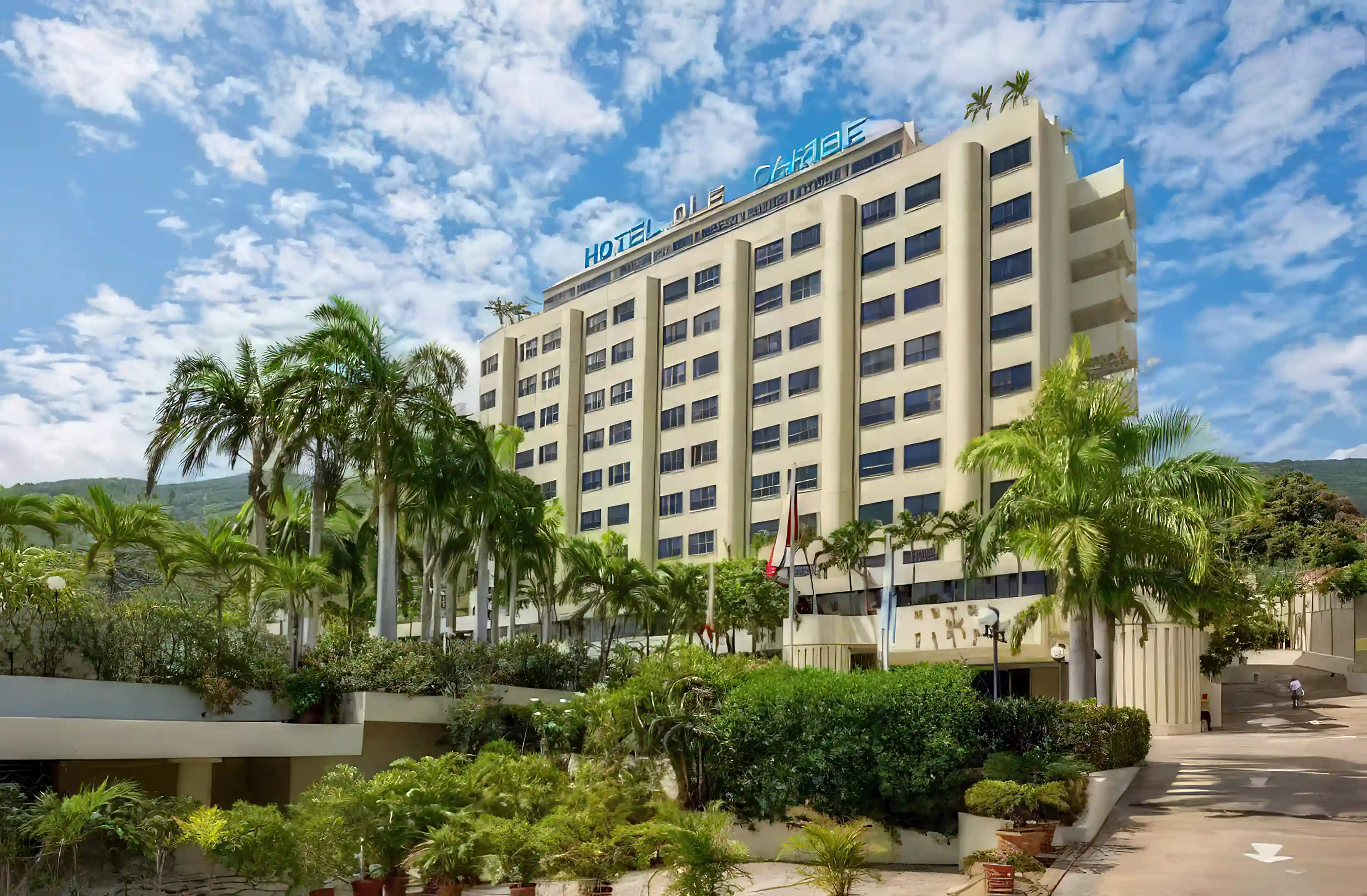 Hotel for Sale in Macuto, Vargas, La Guaira, Venezuela