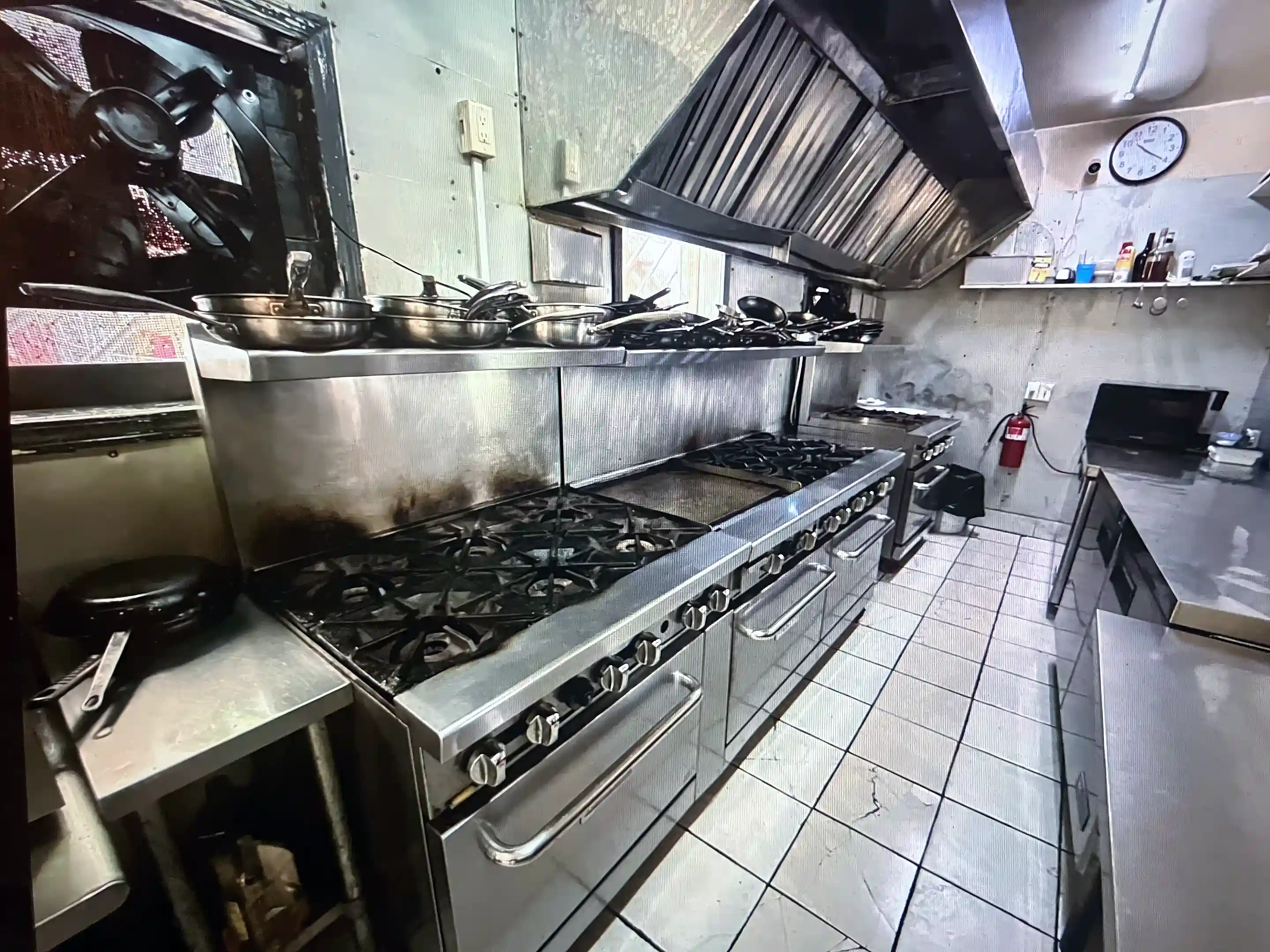 Commercial Kitchen - Cook Line