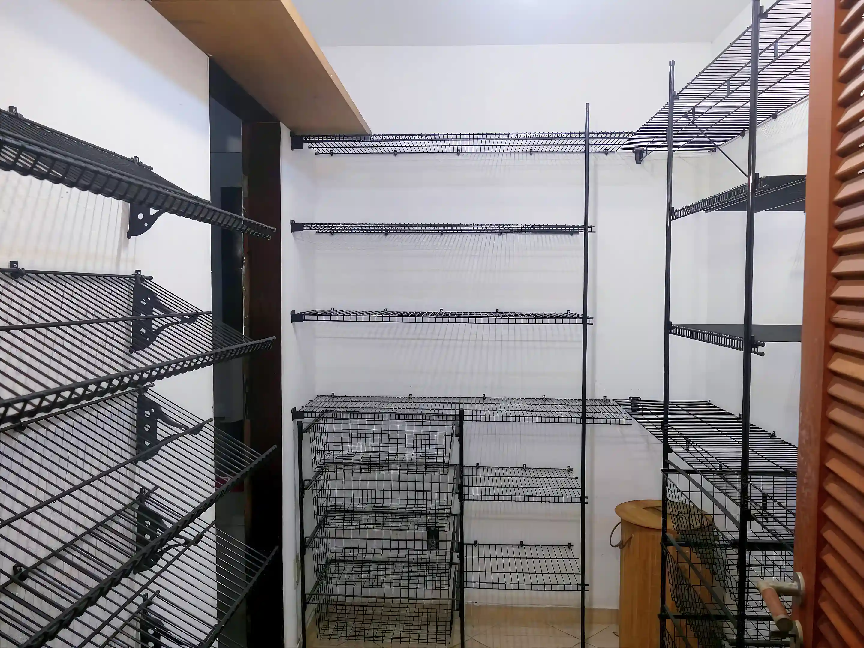 Closet of the suite