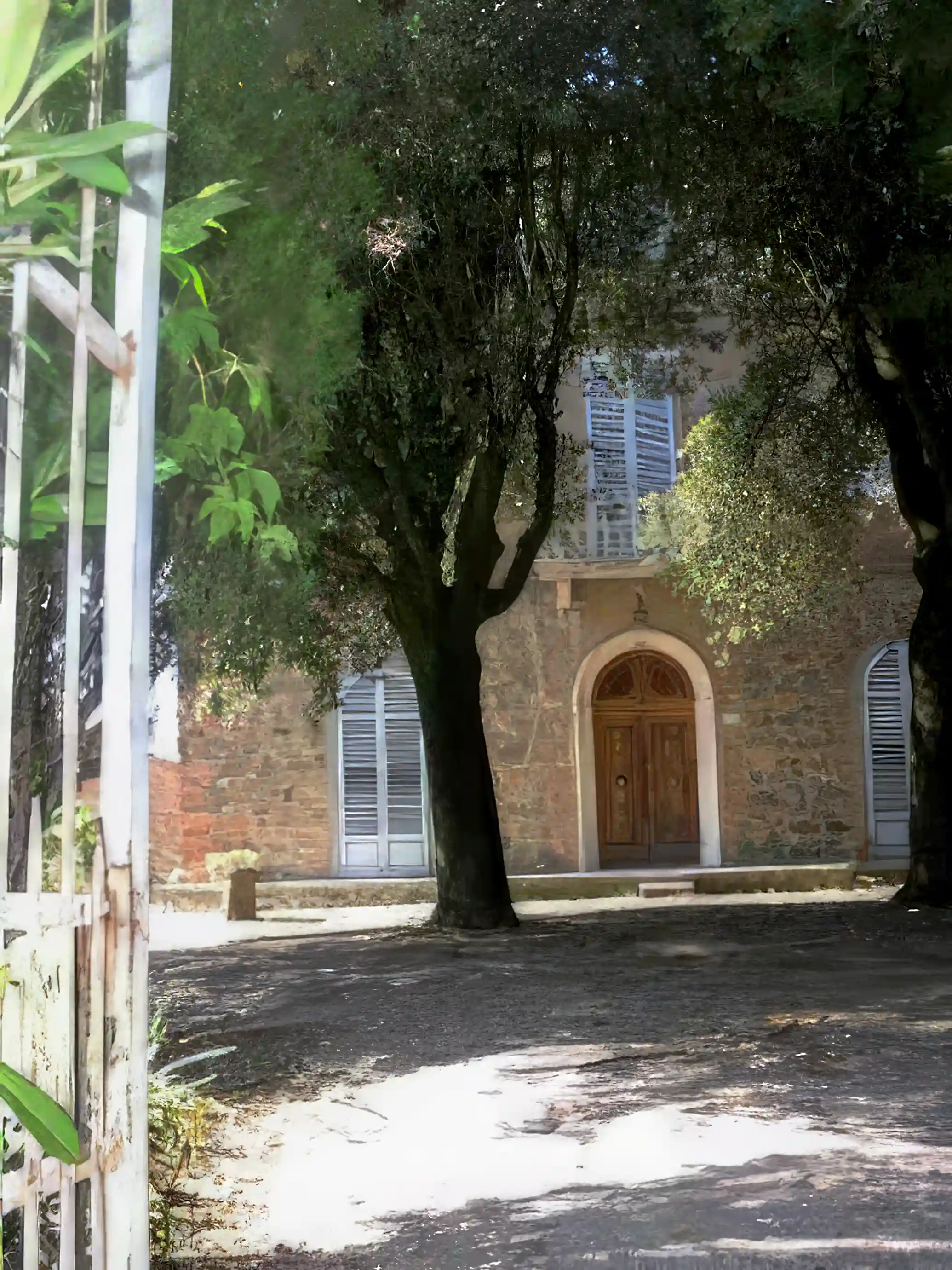Castle for Sale in Montepulciano, Italy