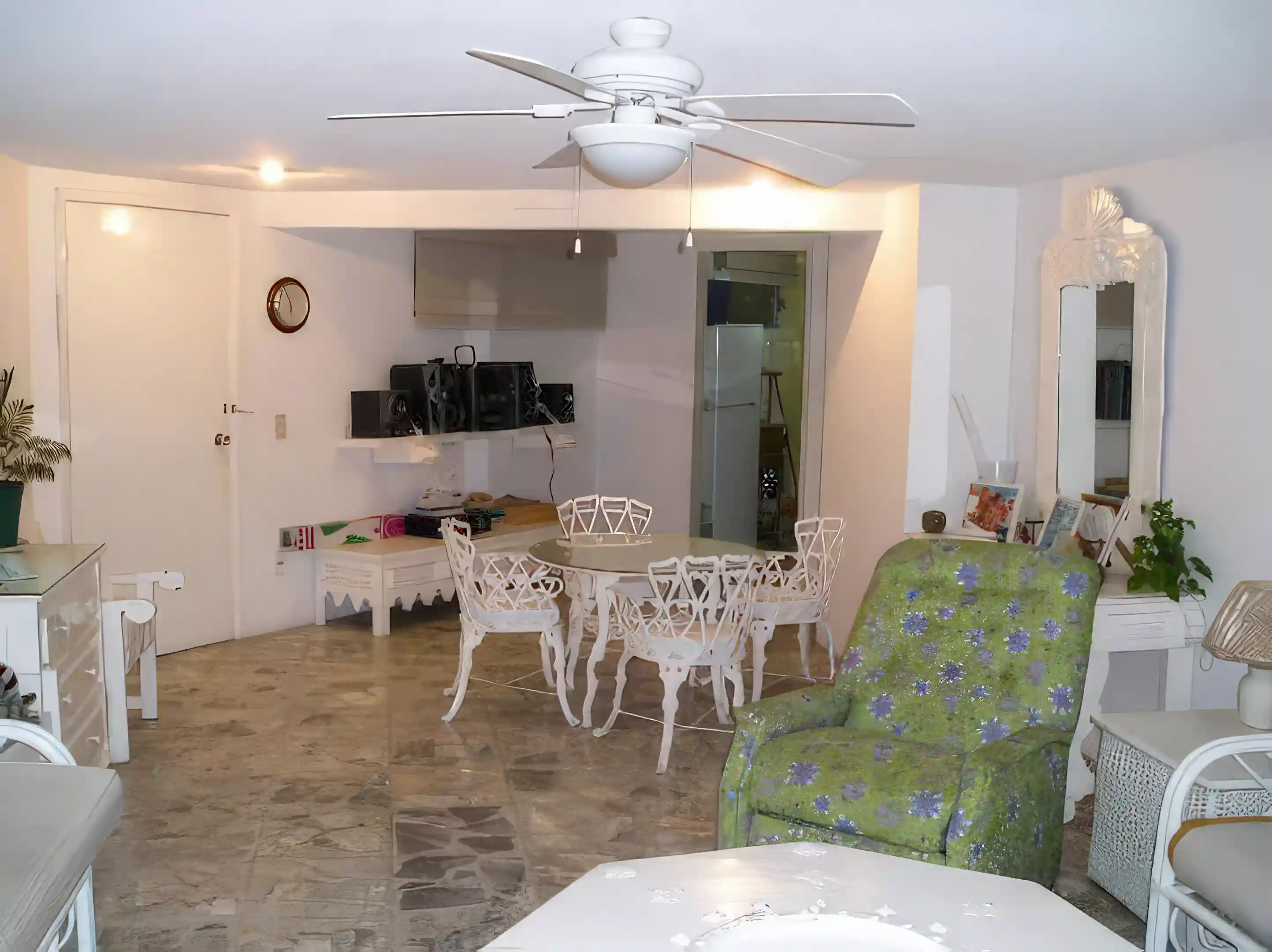 Beachfront Condo for Sale in Acapulco, Guerrero, Mexico