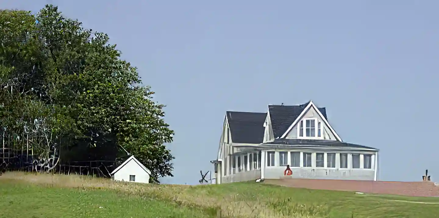 Villa for Rent in Caledonia, Canada
