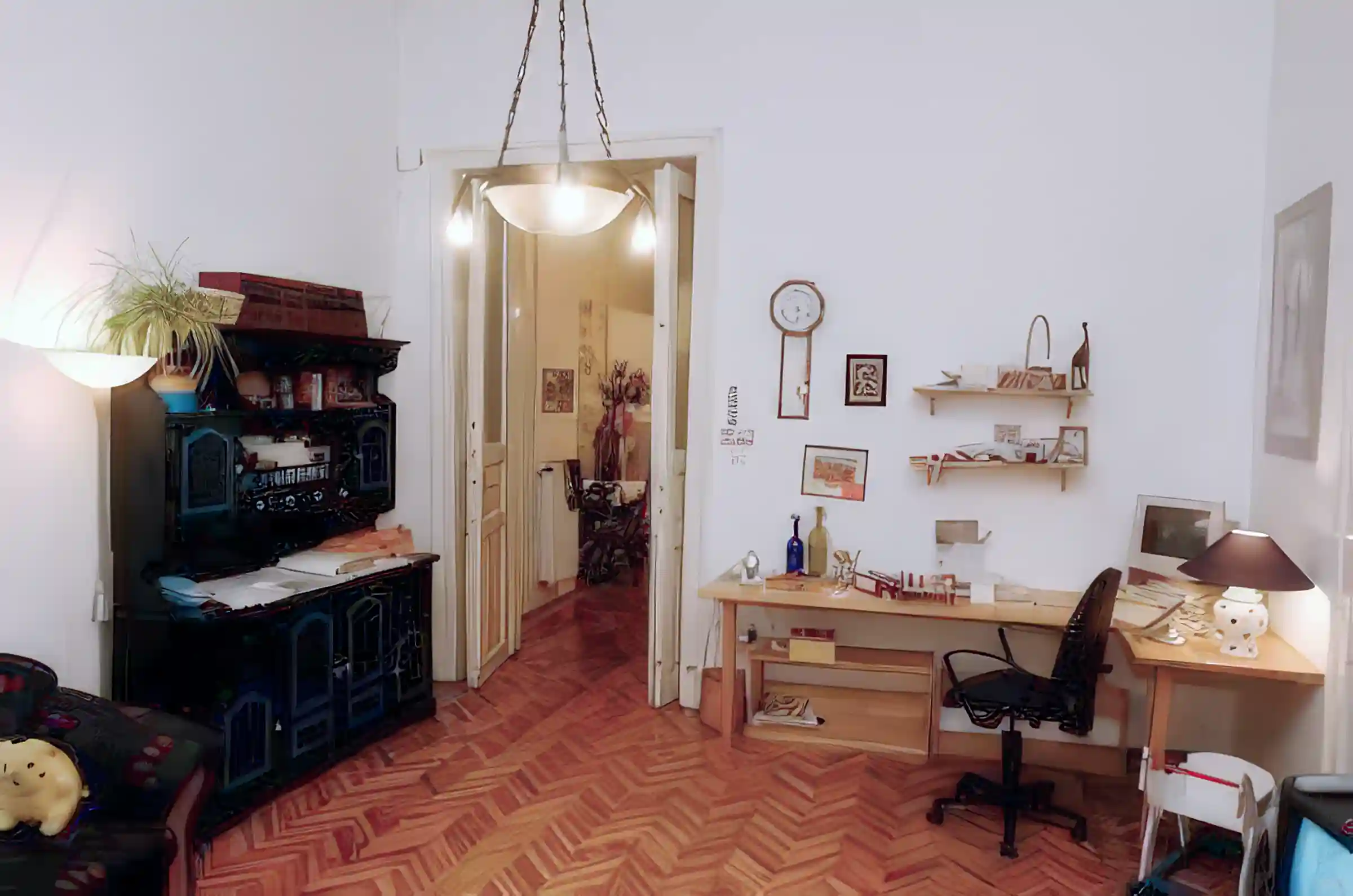 2 Room Apartment for Sale in Podmaniczky, Budapest, Hungary