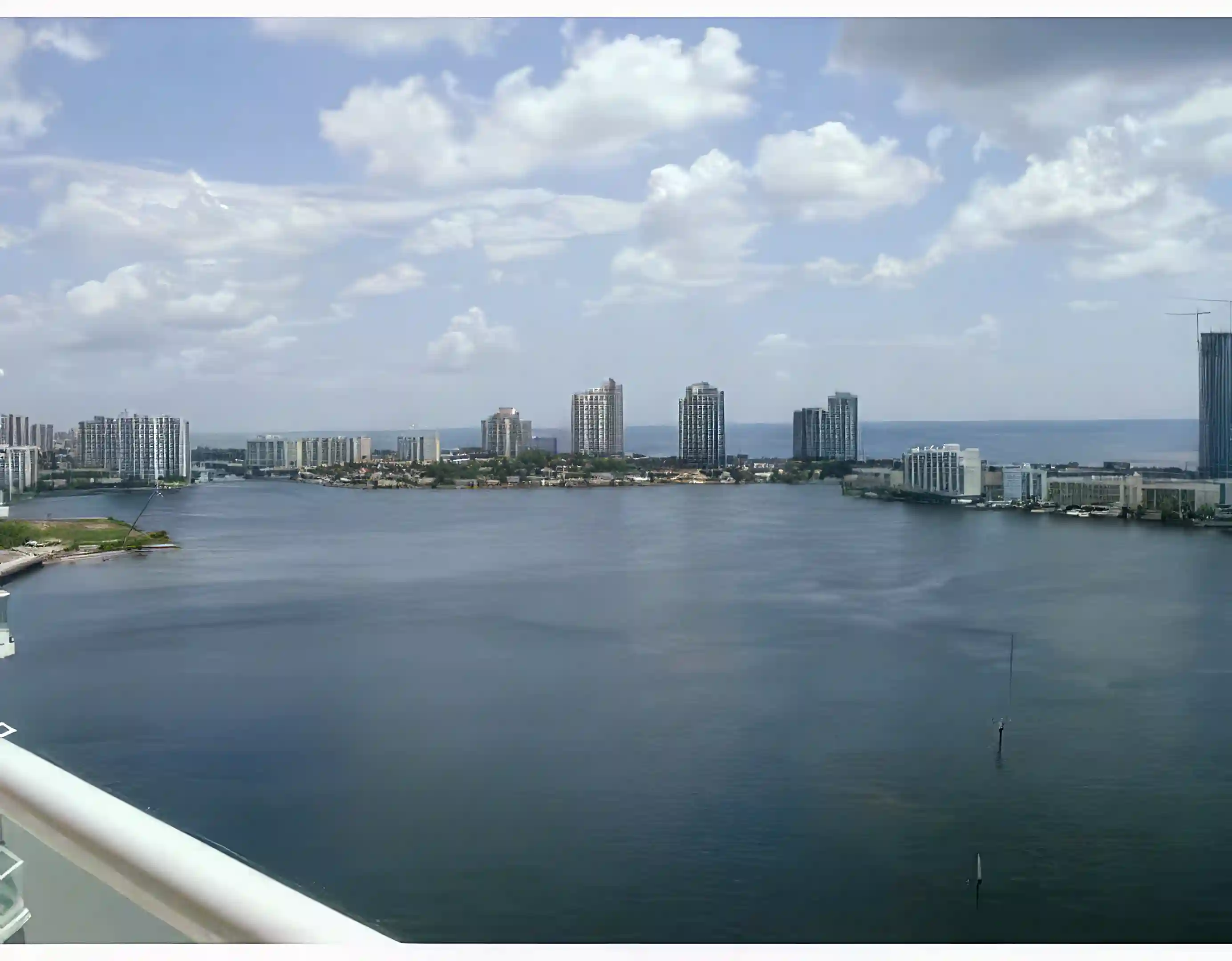 Gorgeous Intracoastal and Ocean views