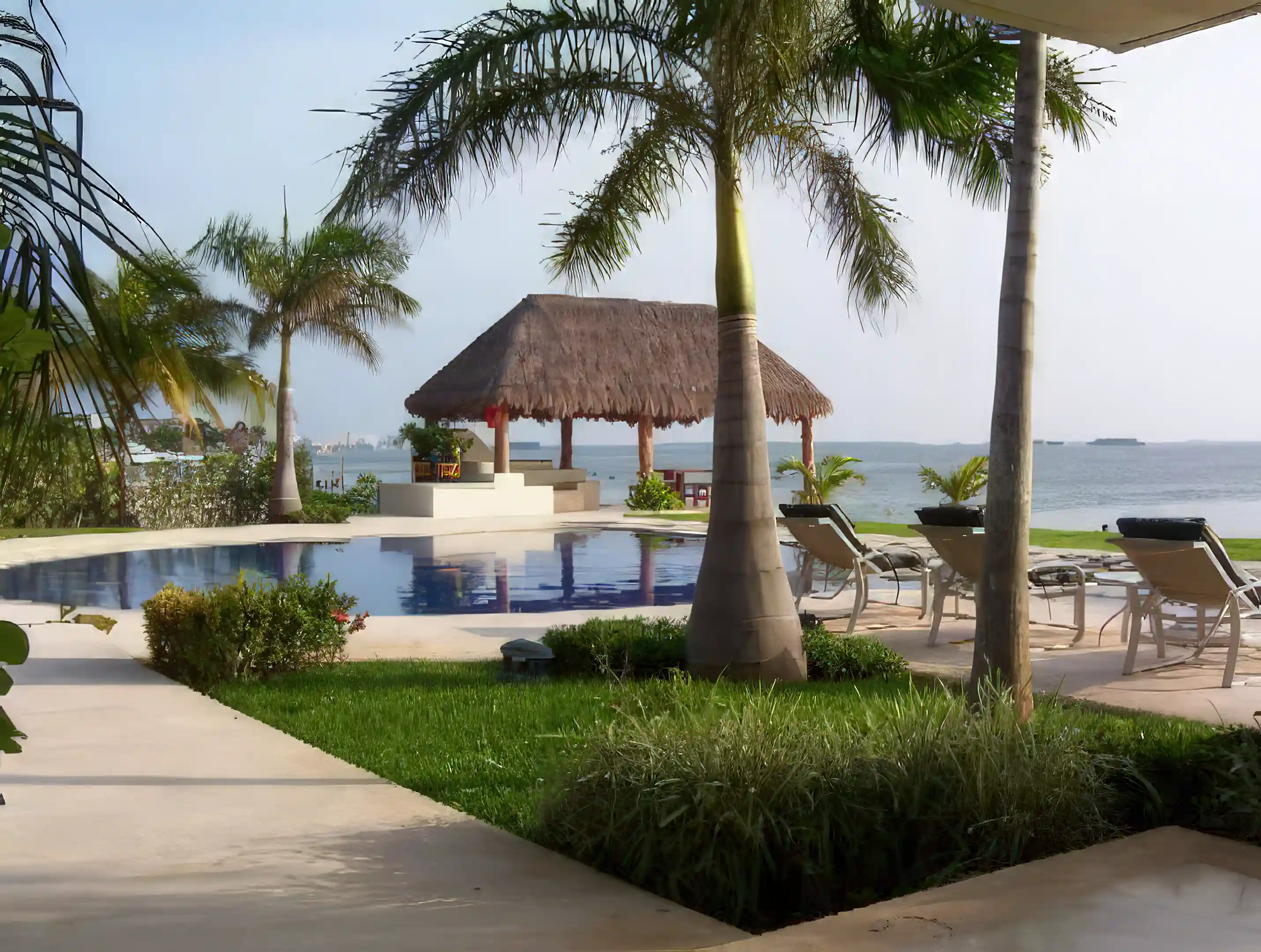 Villa for Sale in Isla Murmullo, Cancun, Mexico