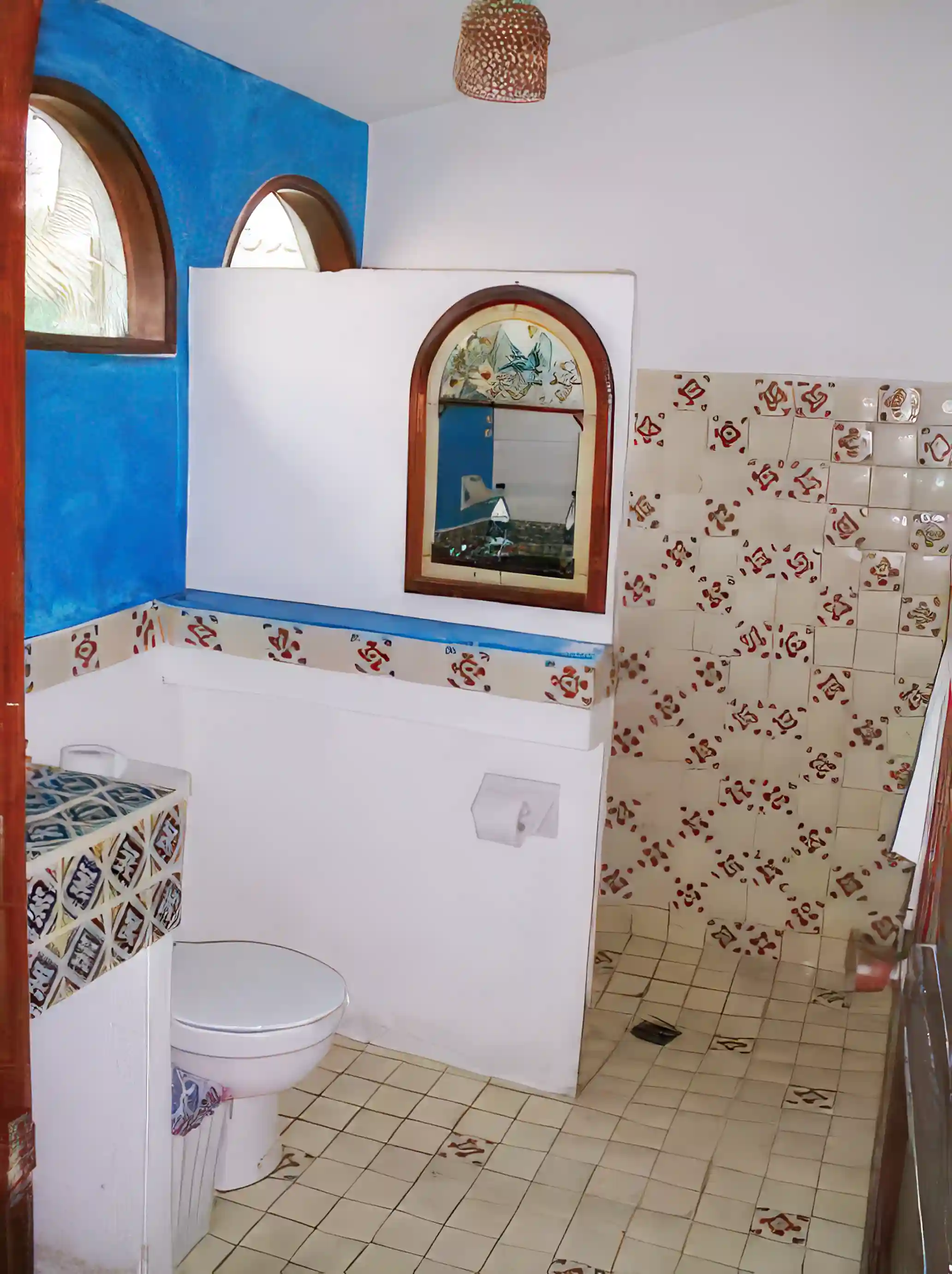 Private Bath in Rooms