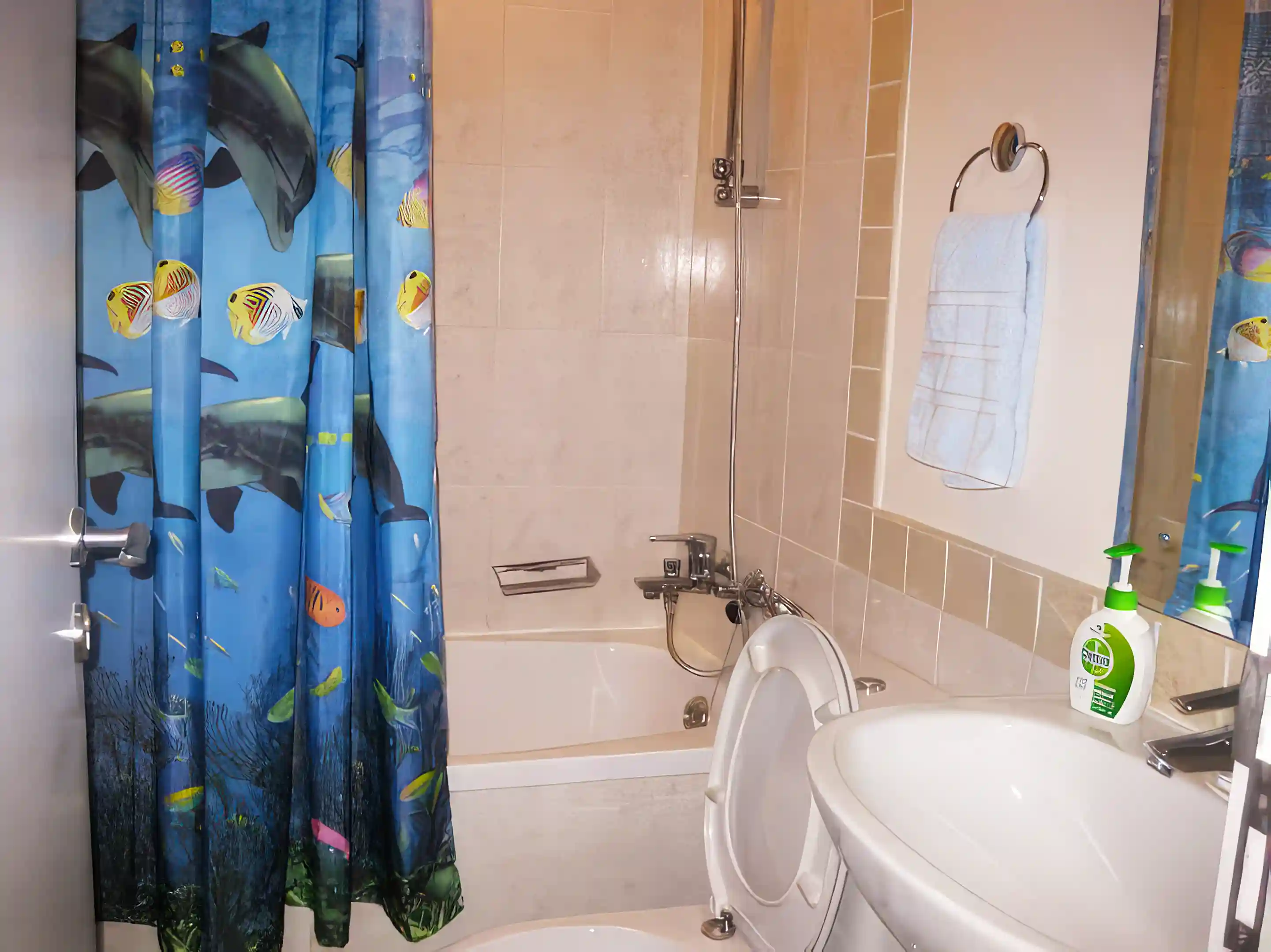 2nd bedroom bathroom